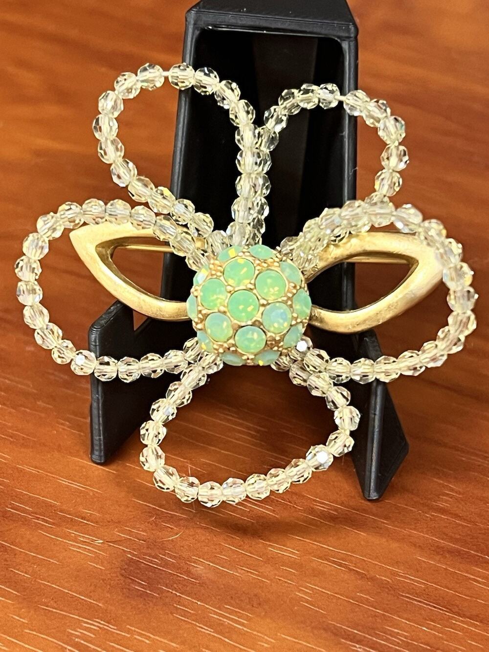 SWAROVSKI Floral Flower Pin Brooch Signed Gold Tone 2” Green RETIRED Rare